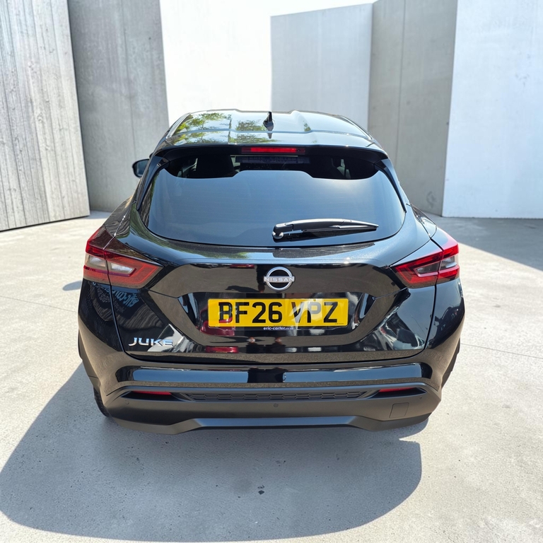 Nissan Juke 1.6 N-connecta Suv Hybrid Euro 6 Grey #3