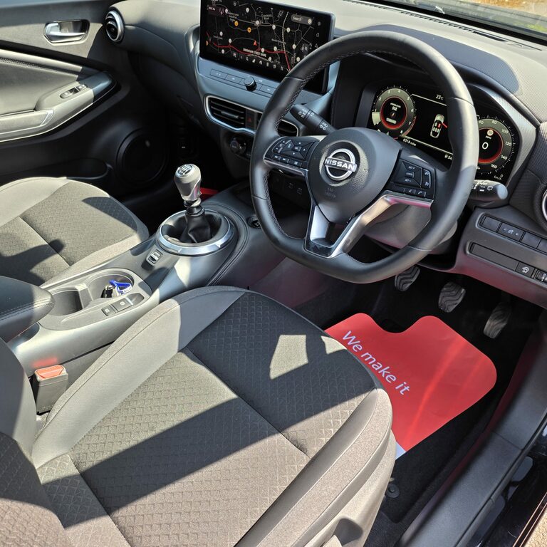 Nissan Juke 1.6 N-connecta Suv Hybrid Euro 6 Grey #16