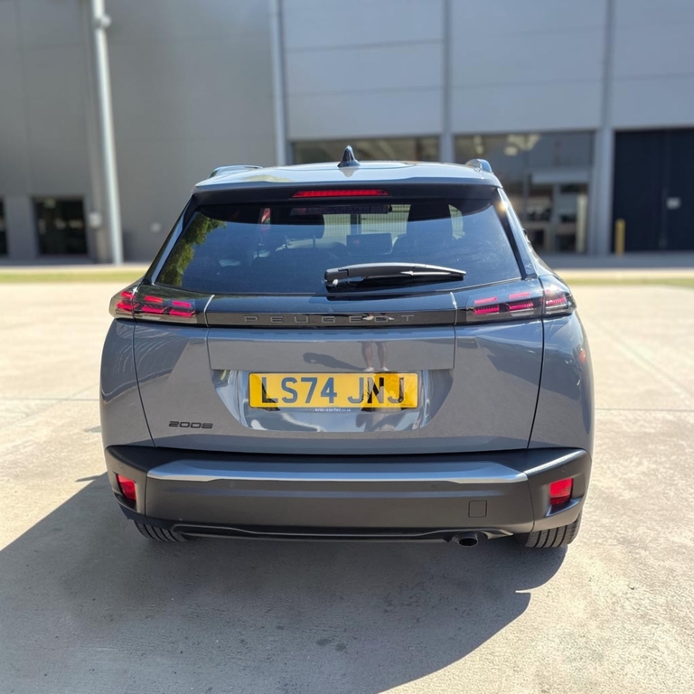Peugeot 2008 1.2 Turbo Allure Suv 74 Reg LS74JNJ Grey #2