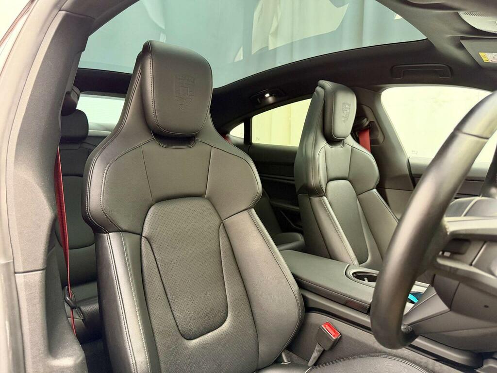Porsche Taycan Saloon Performance 79.2Kwh Rwd 11Kw Char YN22XBB Black #2