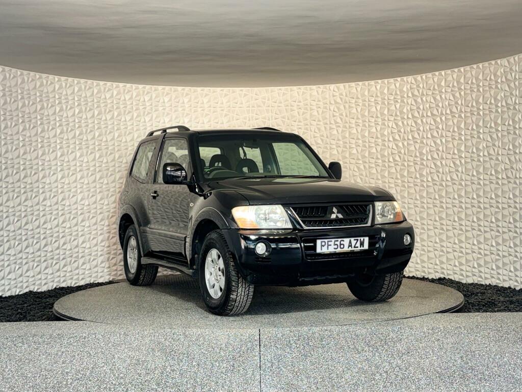 Mitsubishi Shogun 3.2 Di-d Equippe Black #5