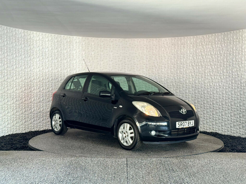 Toyota Yaris 1.4 D-4d Tr Multimode SR07BYJ Black #5