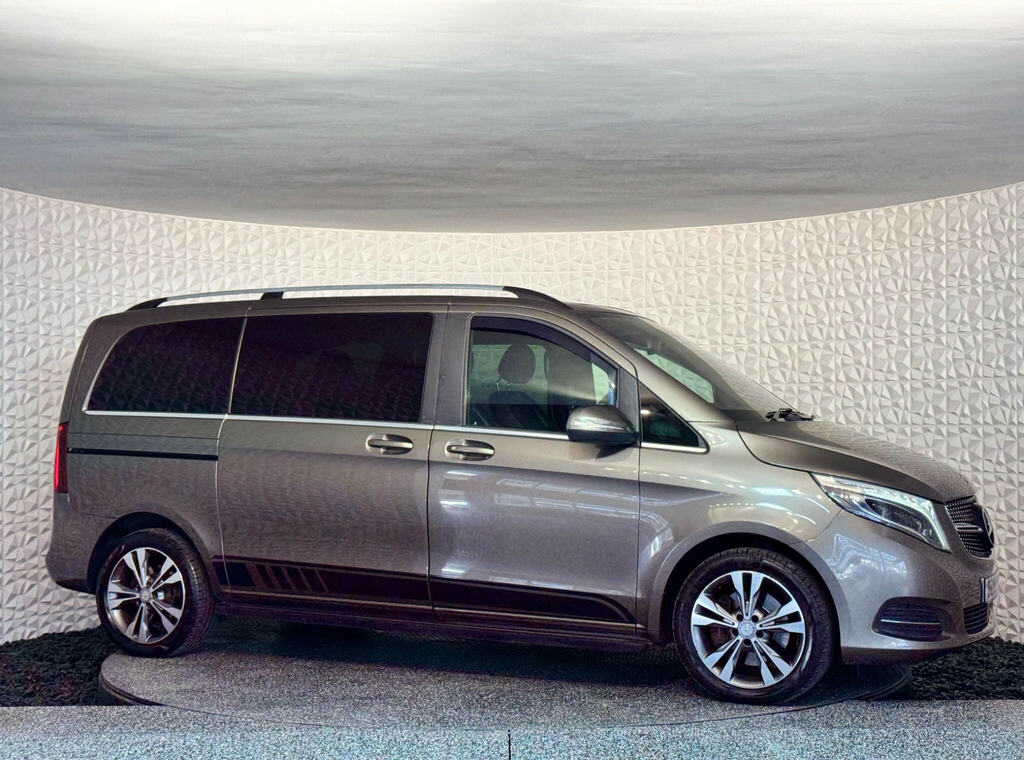 Mercedes-Benz V Class Black #7