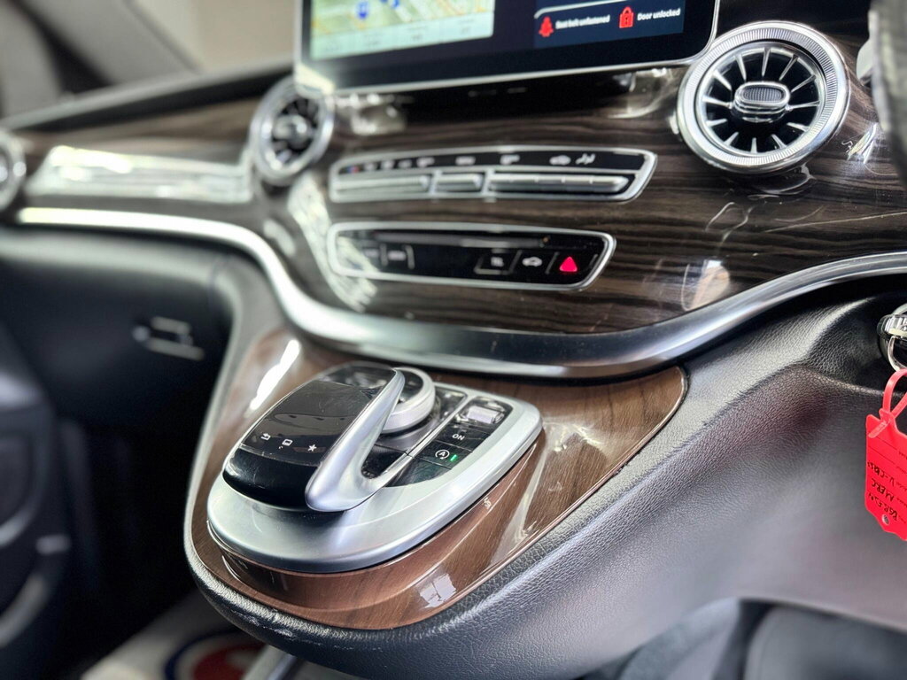 Mercedes-Benz V Class Black #48