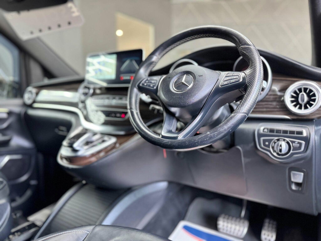 Mercedes-Benz V Class Black #42