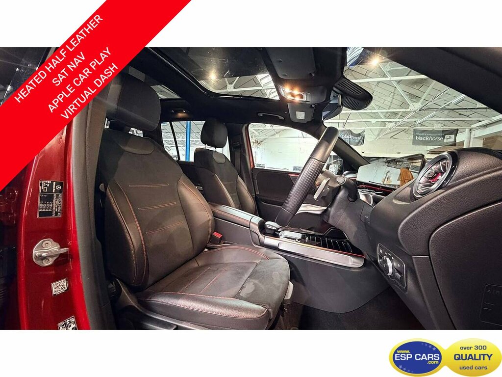 Mercedes-Benz GLB Class Glb200 Amg Line Night Edition Red #2