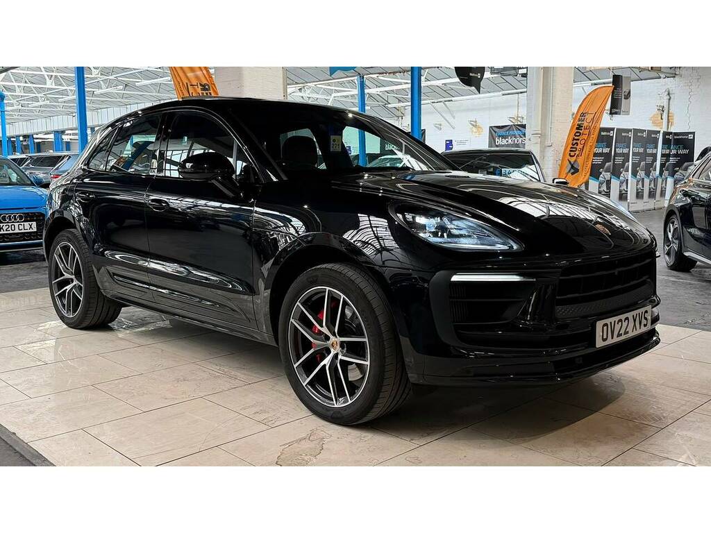 Porsche Macan T V6 S Black #4