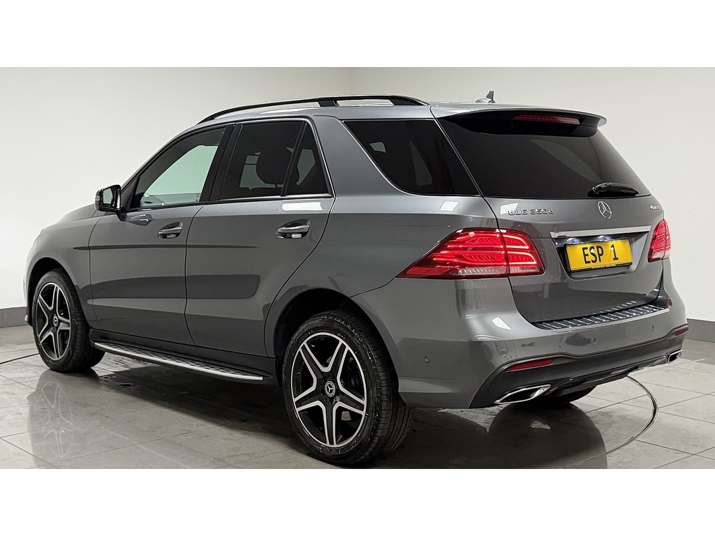 Mercedes-Benz GLE Class Gle350d V6 Amg Night Edition Grey #3