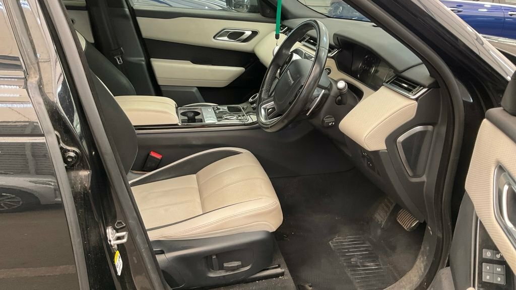 Land Rover Range Rover Velar 2L R-dynamic S Black