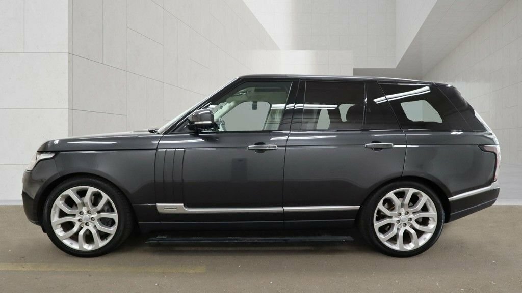 Land Rover Range Rover 3L Autobiography 5dr Grey