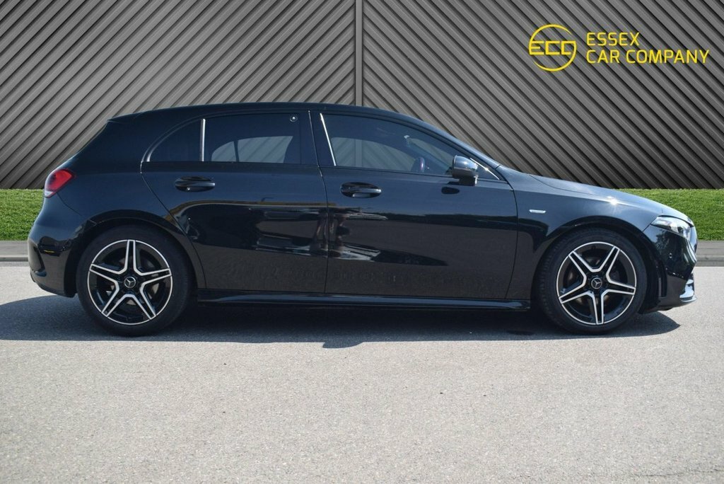Mercedes-Benz A Class 1.3 A180 Amg Line Premium Edition Cwvehiclemarketi Black #5