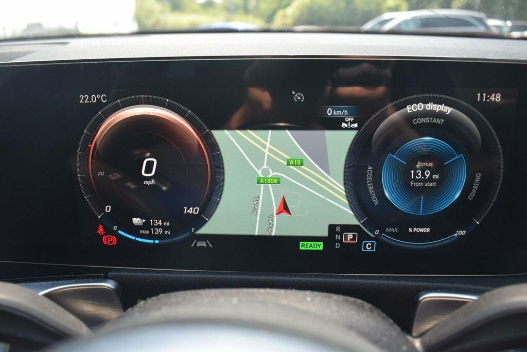 Mercedes-Benz EQB Eqb 300 4Matic 168Kw Amg Line 66.5Kwh Black #2
