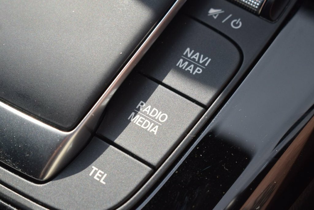 Mercedes-Benz A Class Hatchback Black #31