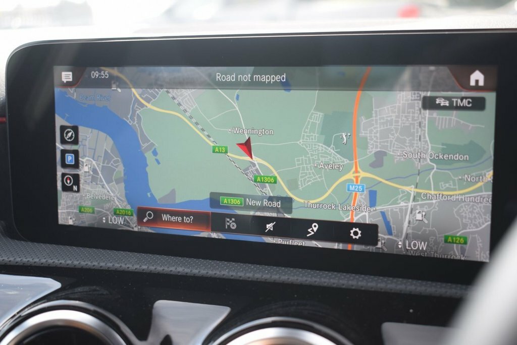 Mercedes-Benz A Class Hatchback Black #2