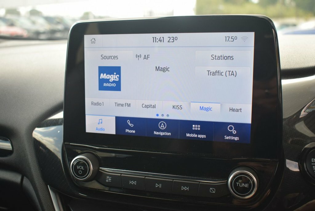 Ford Fiesta Trend White #23