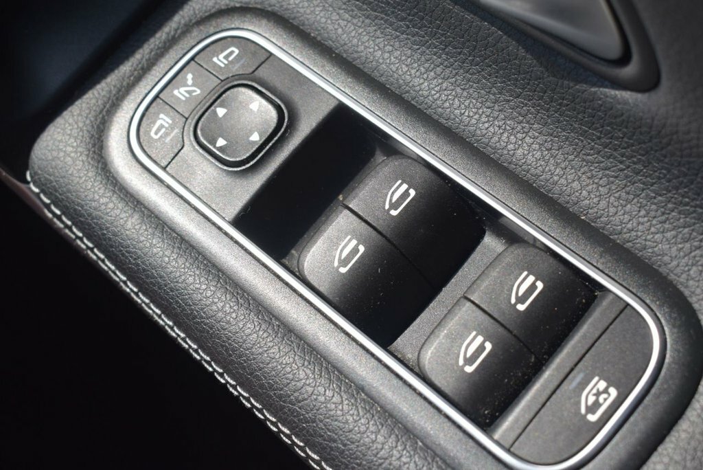 Mercedes-Benz CLA Class 220D Amg Line Executive Tip White #25