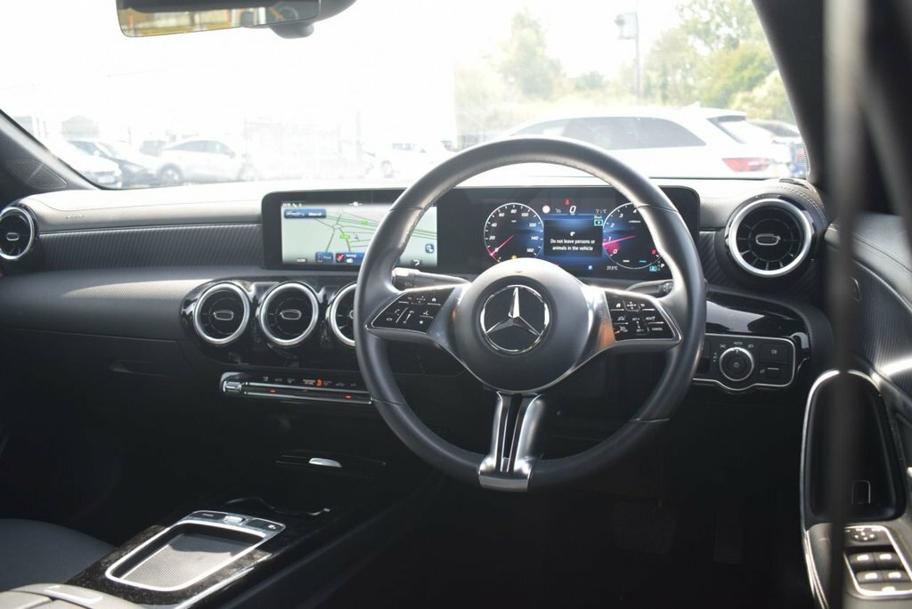 Mercedes-Benz CLA Class 220D Amg Line Executive Tip White #3