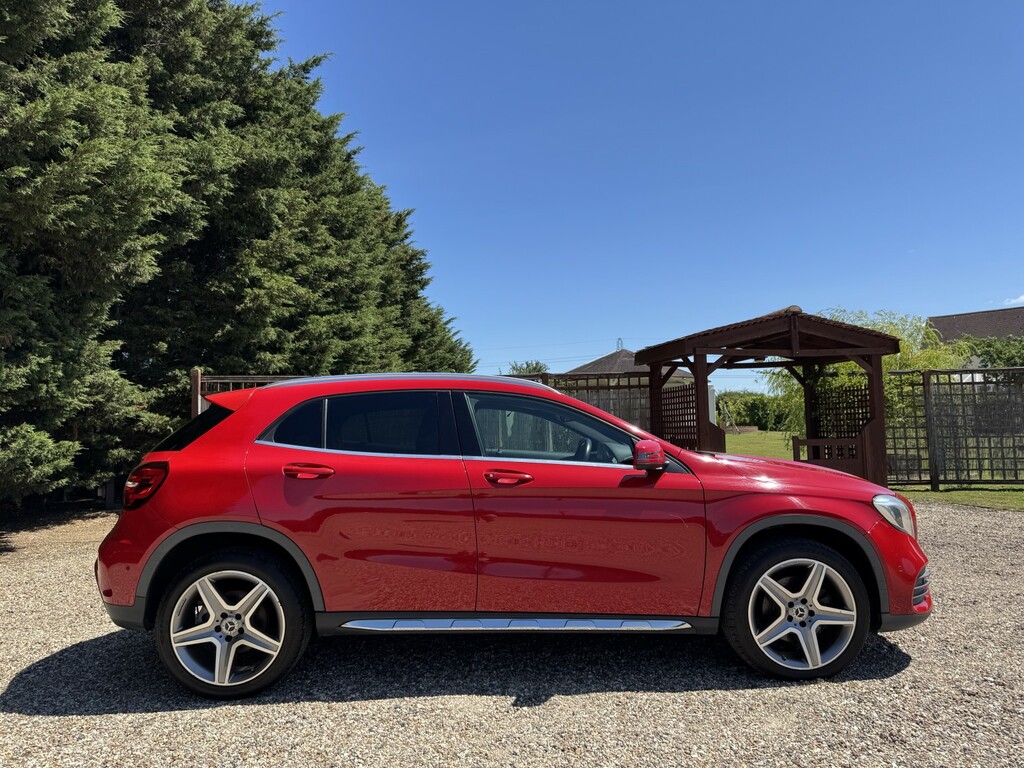 Mercedes-Benz GLA Class Suv 2.1 Gla220d Amg Line 201767 KR67GLV Red #6