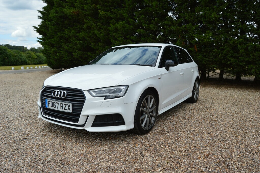Audi A3 Hatchback 2.0 Tdi Black Edition 201867 FD67RZX White #2