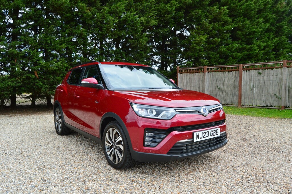 SsangYong Tivoli Suv 1.5 P Ultimate Nav 202323 Red