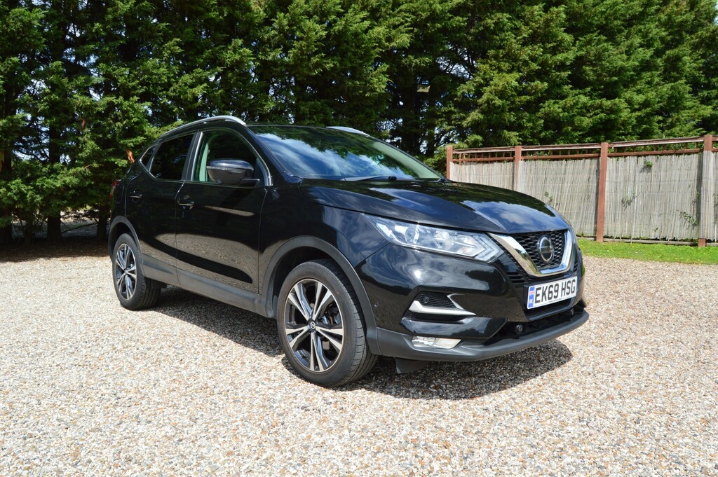 Nissan Qashqai Suv 1.3 Dig-t N-connecta 201969 Black