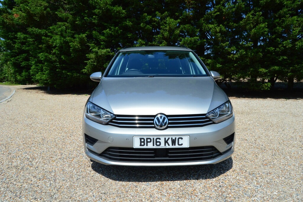 Volkswagen Golf SV Mpv 1.4 Tsi Bluemotion Tech Se 201616 Silver #3