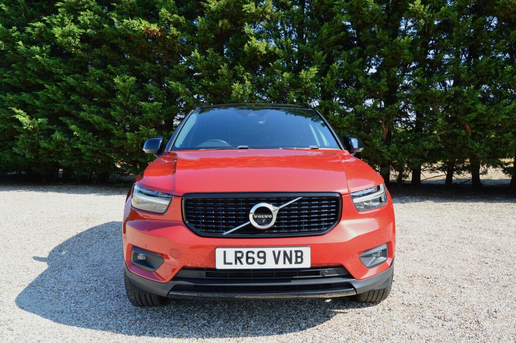 Volvo XC40 2.0 R-design Pro T4 LR69VNB Red #5