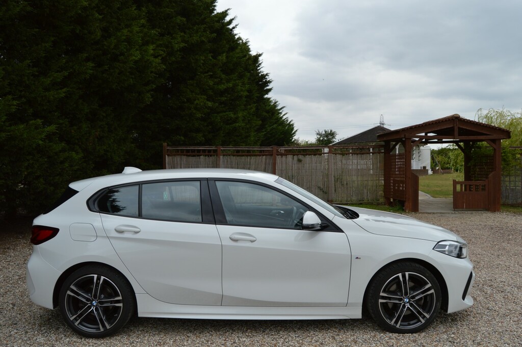 BMW 1 Series 1.5 118I M Sport DS22VOH White #6