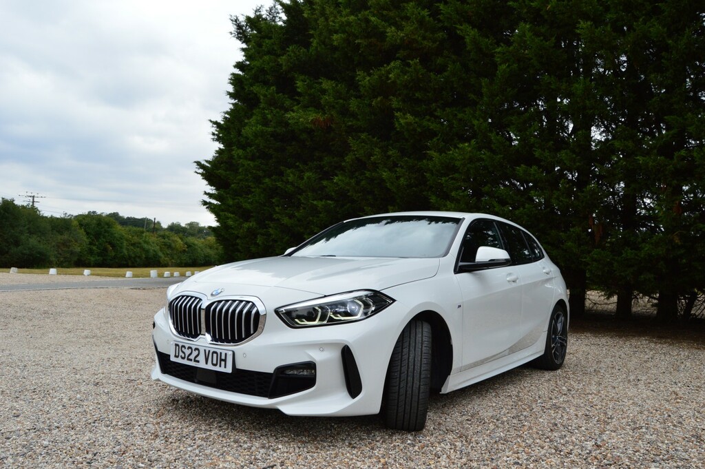 BMW 1 Series 1.5 118I M Sport DS22VOH White #4