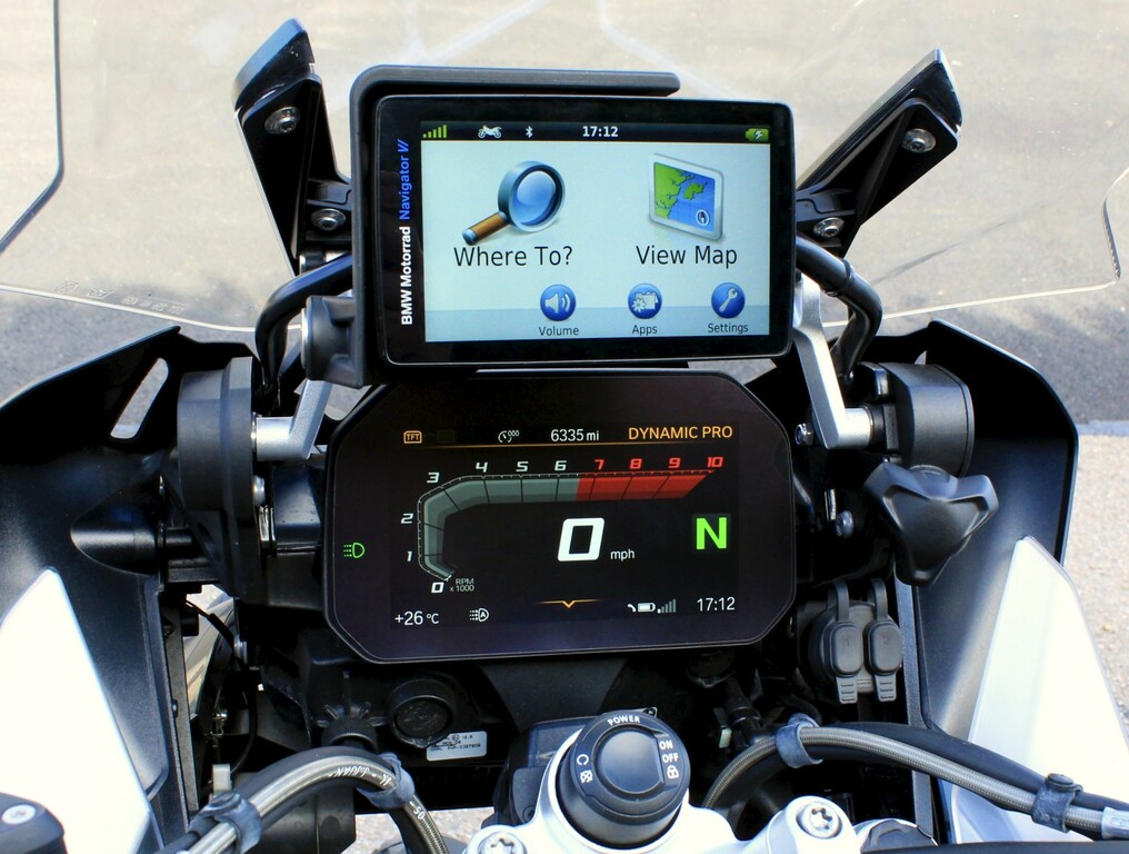 BMW Te - 2022 RJ72GWA Black