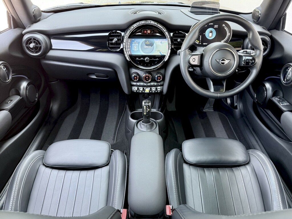 Mini Electric 135Kw Cooper S Level 2 33Kwh Black #11