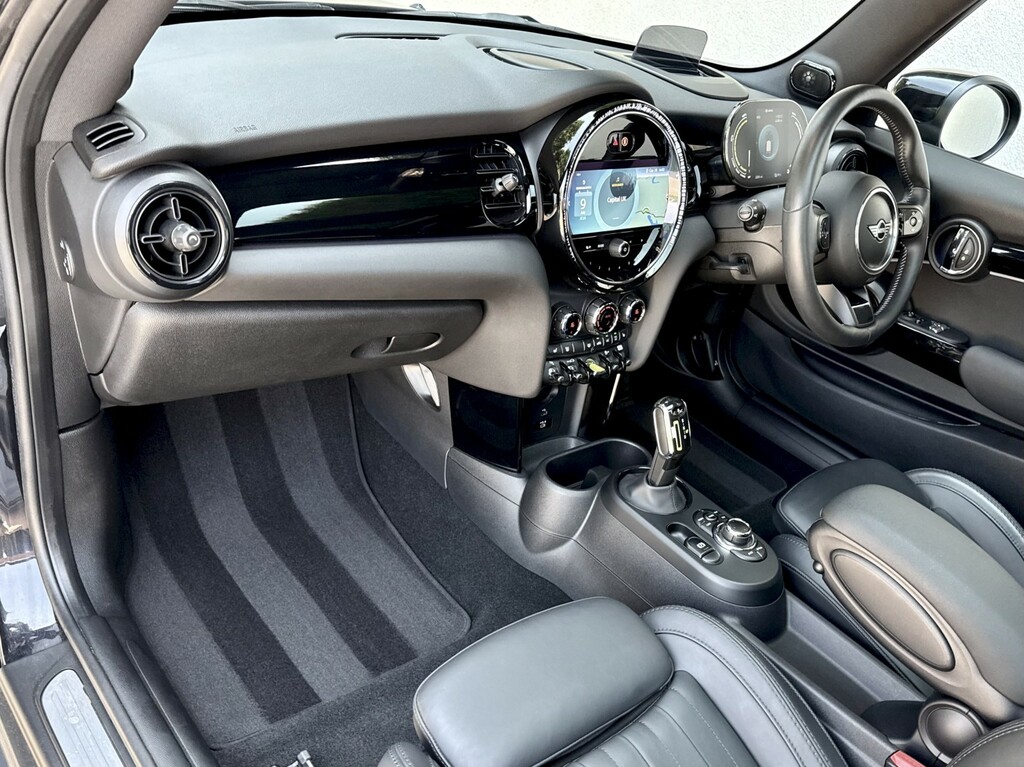Mini Electric 135Kw Cooper S Level 2 33Kwh Black #10