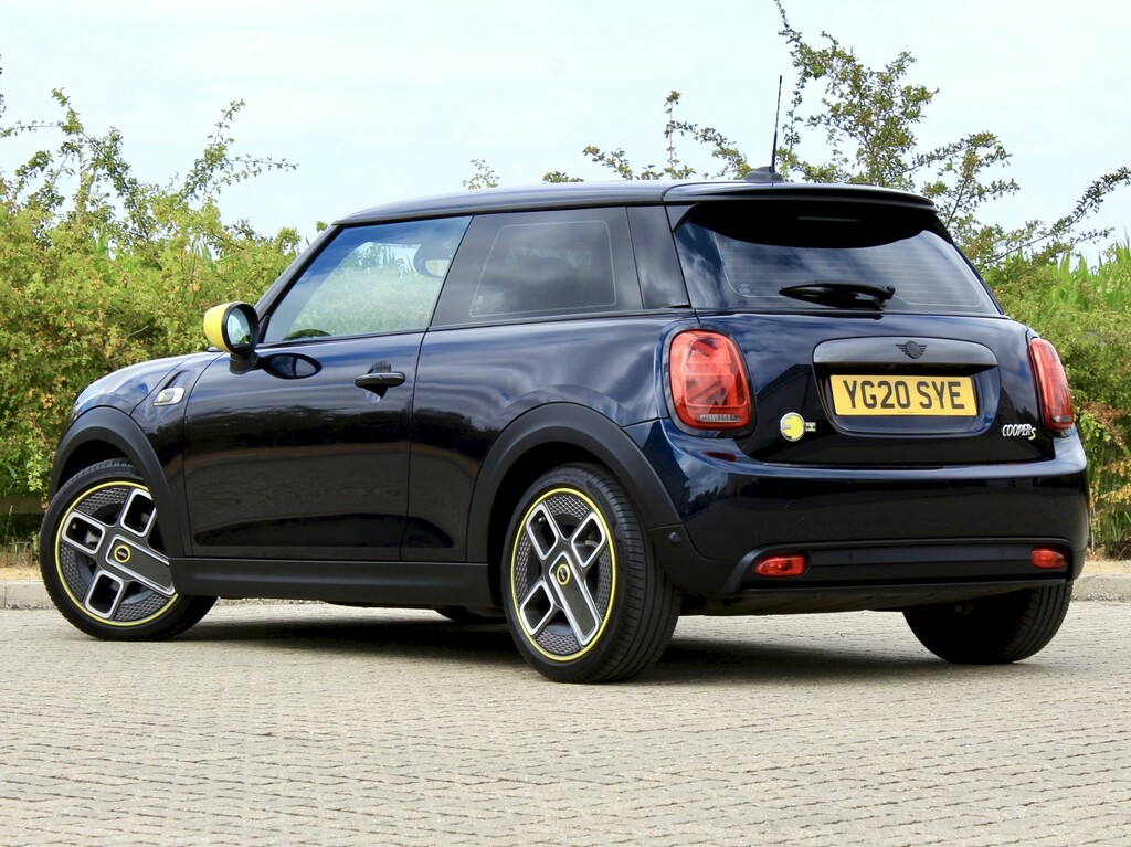 Mini Hatch Level 3 - 2020 YG20SYE Black #5