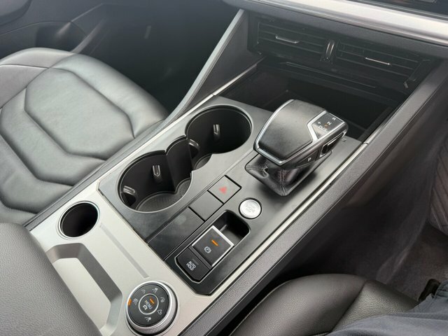 Volkswagen Touareg 3.0 V6 Tdi 4Motion R-line Tip Grey #28
