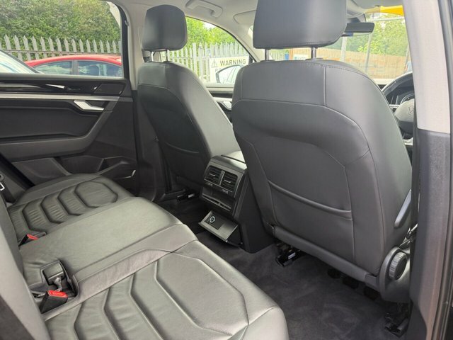 Volkswagen Touareg 3.0 V6 Tdi 4Motion R-line Tip Grey #14