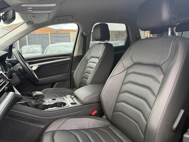 Volkswagen Touareg 3.0 V6 Tdi 4Motion R-line Tip Grey #19