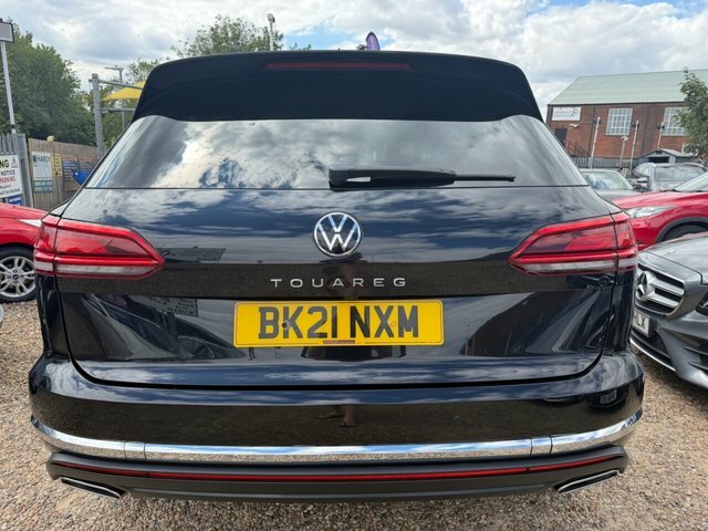 Volkswagen Touareg Tdi V6 Sel Suv Black #5