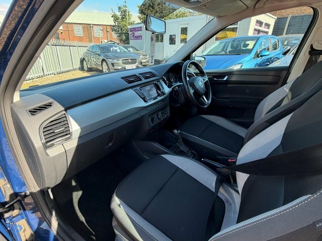 Skoda Fabia 1.0 Tsi Se Full Main Dealer History Beige #14
