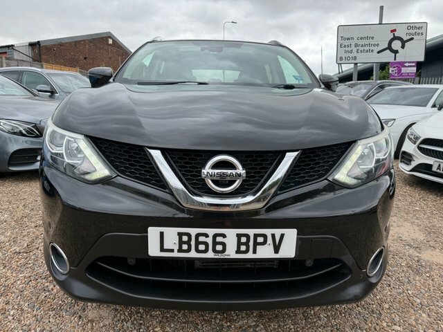 Nissan Qashqai Dig-t N-connecta Suv Black #2