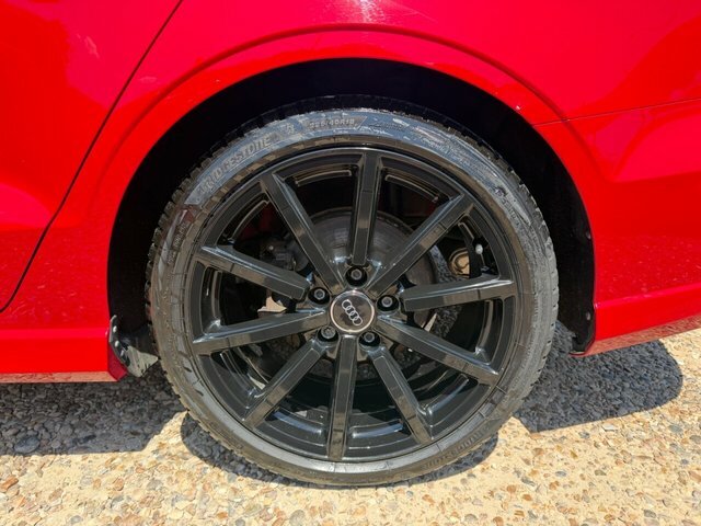 Audi A3 Tfsi Cod Black Edition SM18CCV Red #5