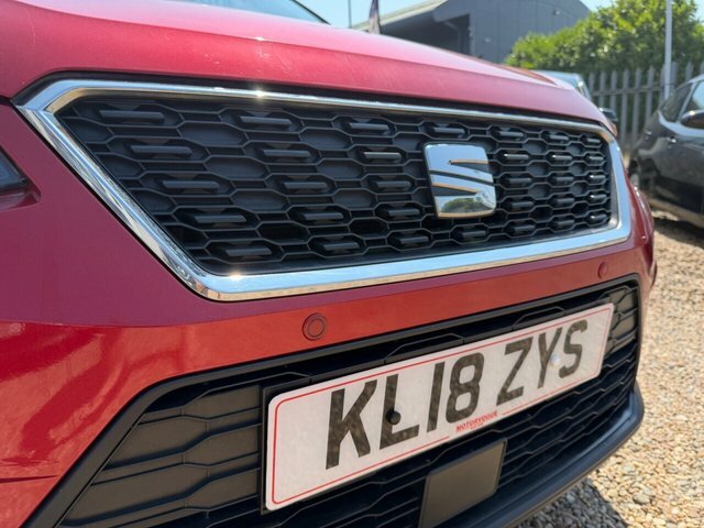 Seat Arona Tsi Se Technology Suv Red #3