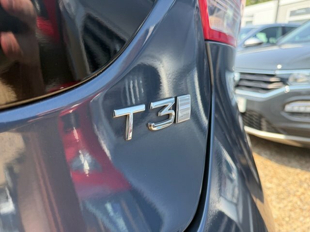Volvo V40 T3 Gpf Inscription Hatchback Blue #6