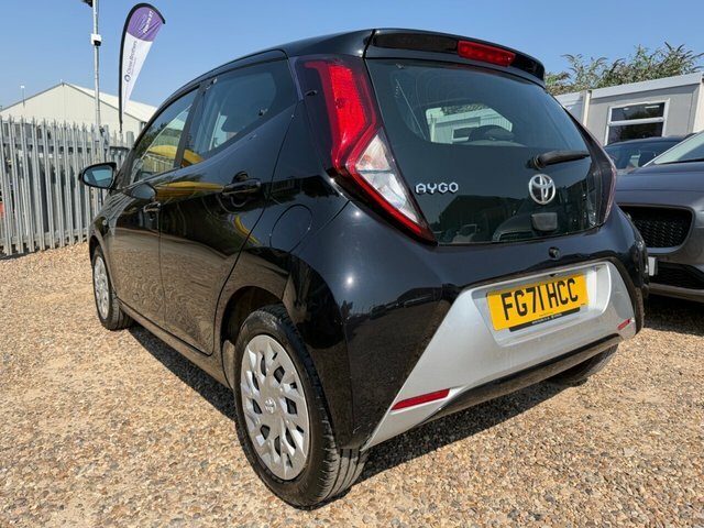 Toyota Aygo Vvt-i X-play Hatchback Black #5