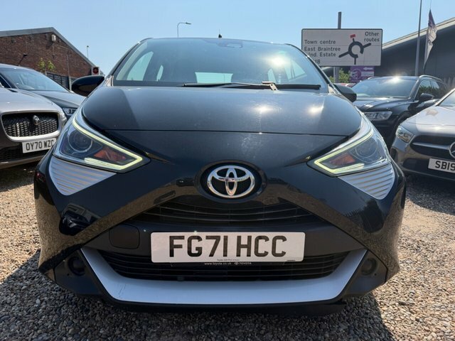 Toyota Aygo Vvt-i X-play Hatchback Black #4