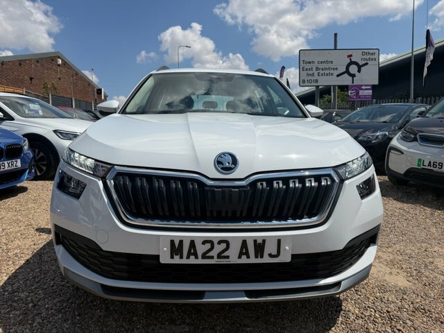 Skoda Kamiq Tsi Se Suv White #2