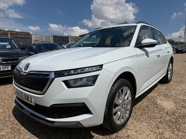 Skoda Kamiq Tsi Se Suv White #4