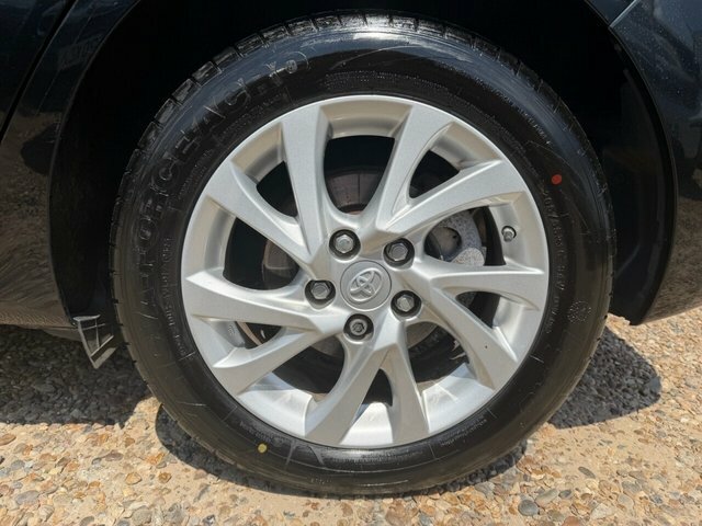 Toyota Auris Auris Active D-4d White #13