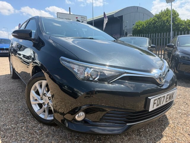 Toyota Auris Vvt-h Business Edition Hatchback Black