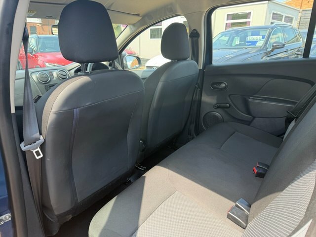 Dacia Sandero Hatchback Laureate White #13