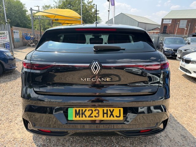 Renault Megane E-Tech Equilibre Hatchback Black #6
